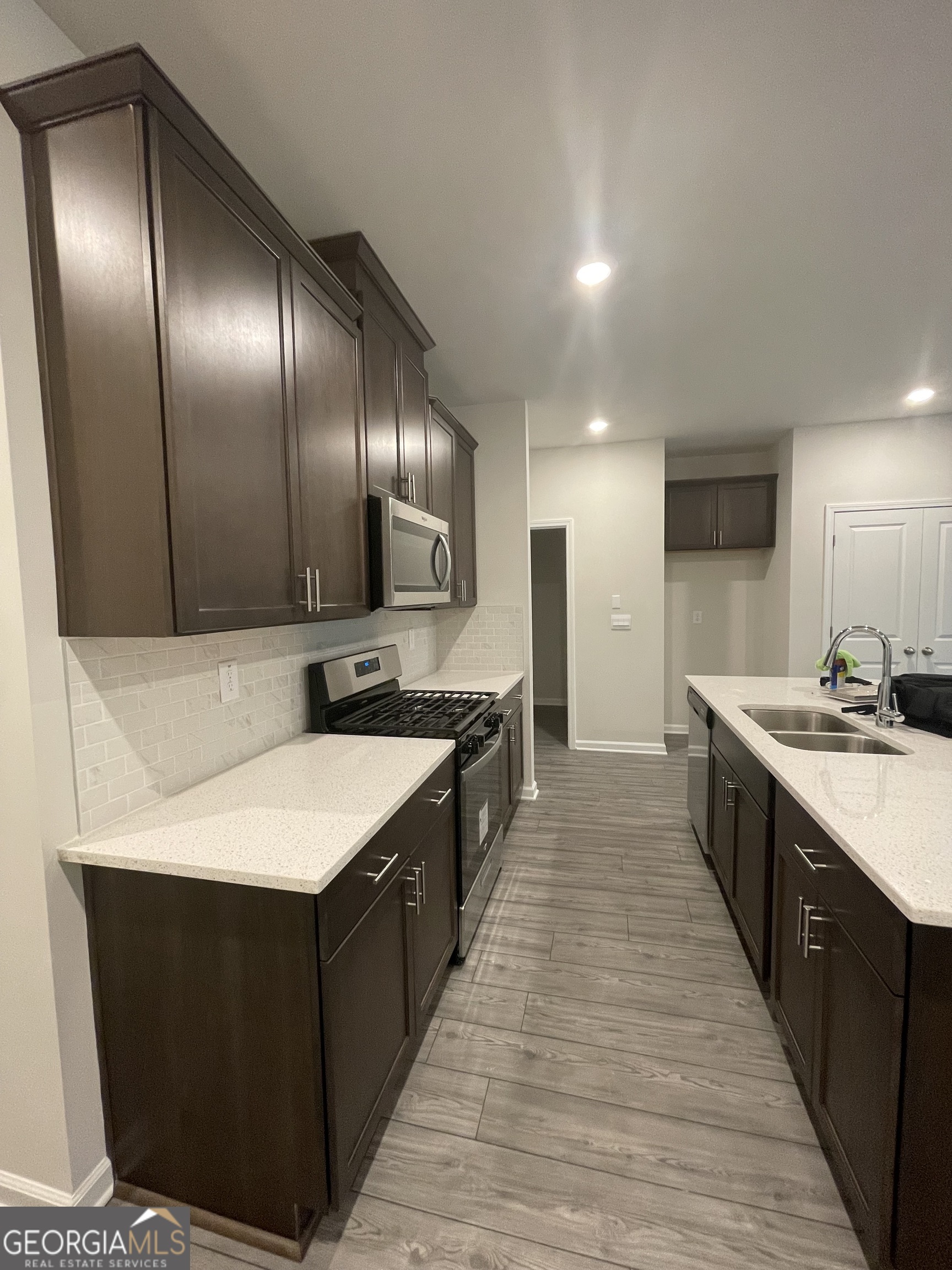 Villageside Property 4